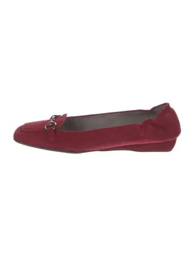 Pre-owned Stuart Weitzman Suede Chain-link Accents Ballet Flats In Red