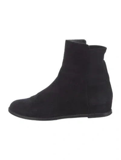 Pre-owned Stuart Weitzman Suede Chelsea Boots In Black