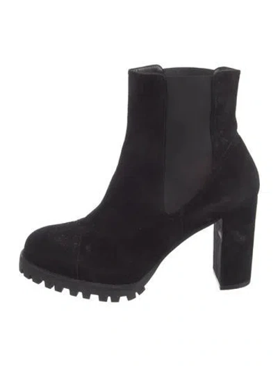 Pre-owned Stuart Weitzman Suede Chelsea Boots In Black