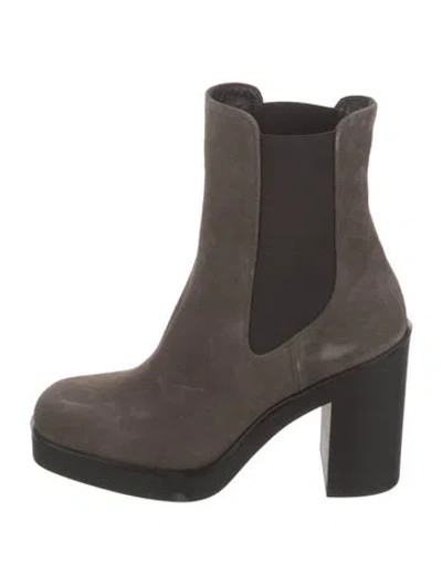 Pre-owned Stuart Weitzman Suede Chelsea Boots In Gray