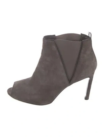Pre-owned Stuart Weitzman Suede Chelsea Boots In Neutral
