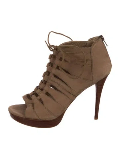 Pre-owned Stuart Weitzman Suede Colorblock Pattern Pumps In Neutral