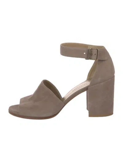 Pre-owned Stuart Weitzman Suede D'orsay Pumps In Neutral