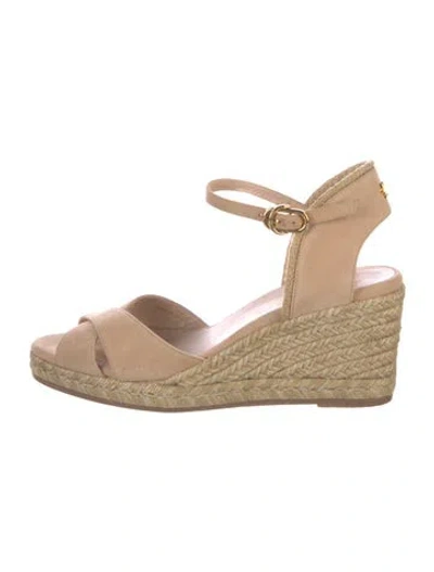 Pre-owned Stuart Weitzman Suede Espadrilles In Neutral