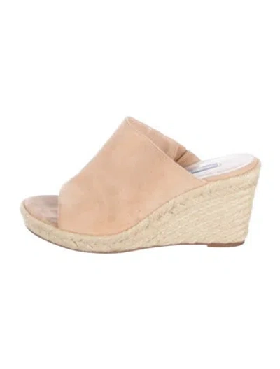 Pre-owned Stuart Weitzman Suede Espadrilles In Neutral