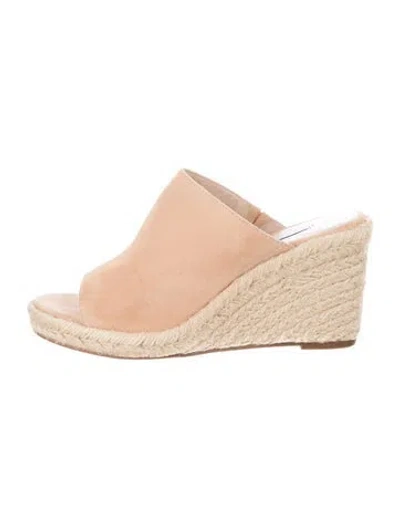 Pre-owned Stuart Weitzman Suede Espadrilles In Neutral