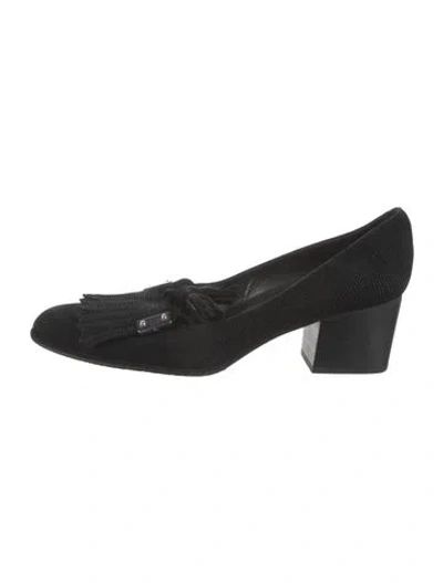 Pre-owned Stuart Weitzman Suede Flats In Black