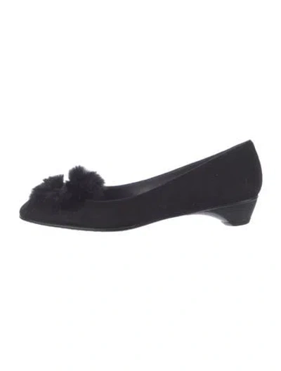 Pre-owned Stuart Weitzman Suede Flats In Black