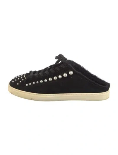 Pre-owned Stuart Weitzman Suede Fur Trim Sneakers In Black