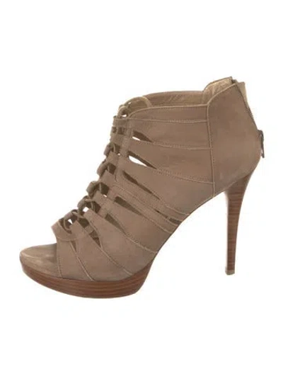 Pre-owned Stuart Weitzman Suede Gladiator Sandals In Neutral