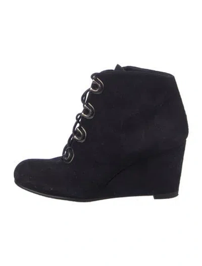 Pre-owned Stuart Weitzman Suede Lace-up Boots In Black