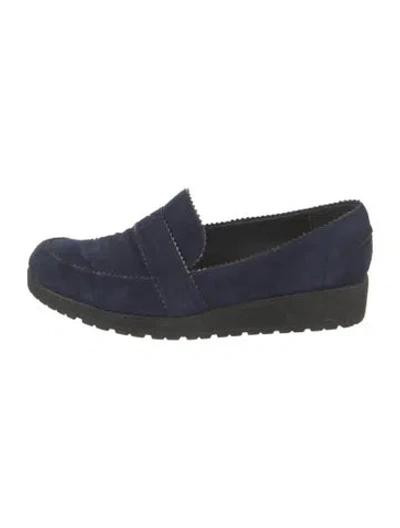 Pre-owned Stuart Weitzman Suede Loafers In Blue