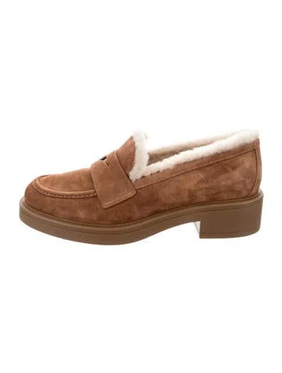 Pre-owned Stuart Weitzman Suede Loafers In Brown
