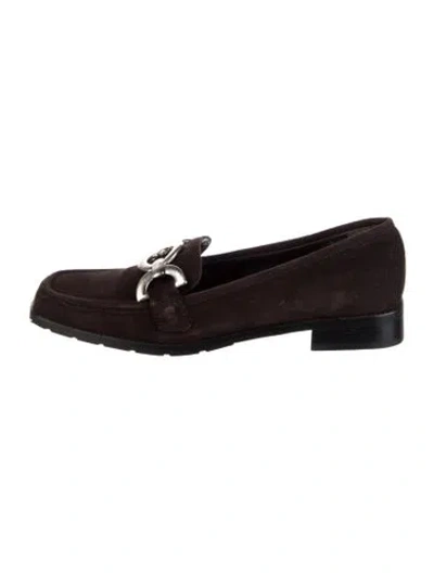 Pre-owned Stuart Weitzman Suede Loafers In Brown
