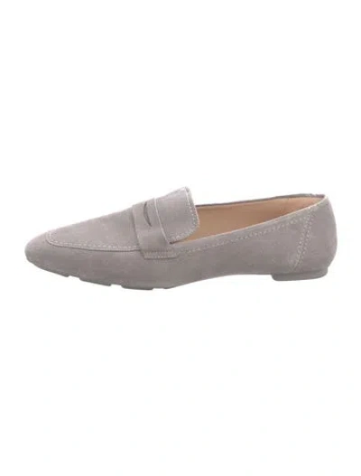 Pre-owned Stuart Weitzman Suede Loafers In Gray