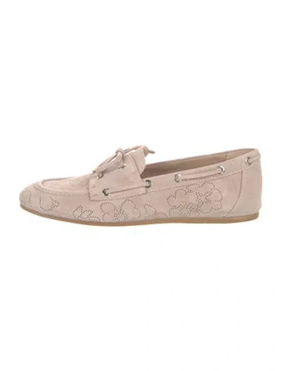 Pre-owned Stuart Weitzman Suede Moccasins In Pink
