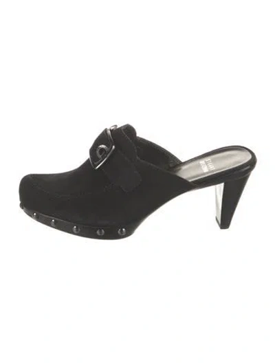 Pre-owned Stuart Weitzman Suede Mules In Black