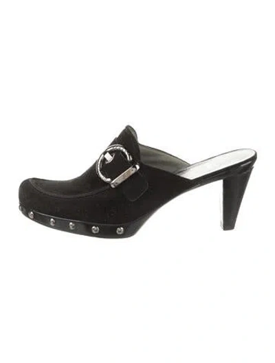 Pre-owned Stuart Weitzman Suede Mules In Black