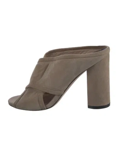 Pre-owned Stuart Weitzman Suede Mules In Neutral