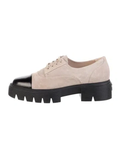 Pre-owned Stuart Weitzman Suede Oxfords In Black