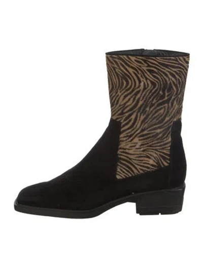 Pre-owned Stuart Weitzman Suede Printed Boots In Black