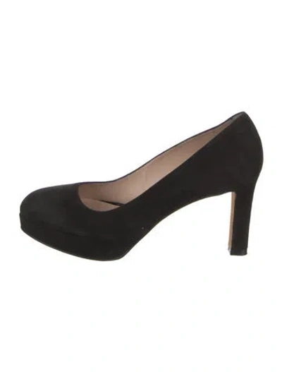 Pre-owned Stuart Weitzman Suede Pumps In Black