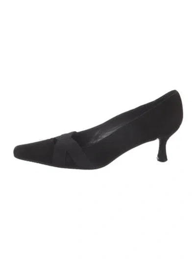 Pre-owned Stuart Weitzman Suede Pumps In Black