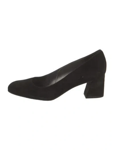 Pre-owned Stuart Weitzman Suede Pumps In Black