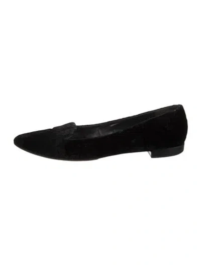 Pre-owned Stuart Weitzman Suede Pumps In Black