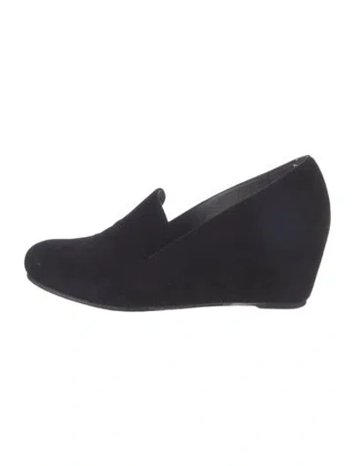 Pre-owned Stuart Weitzman Suede Pumps In Black