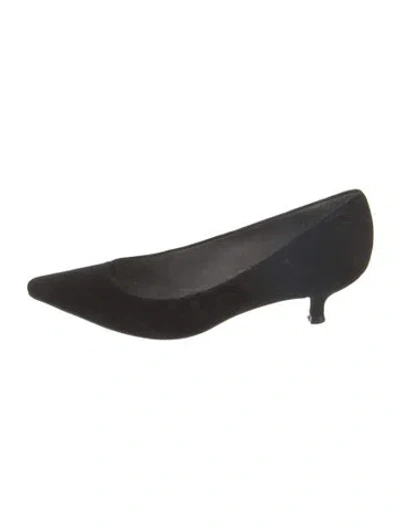 Pre-owned Stuart Weitzman Suede Pumps In Black