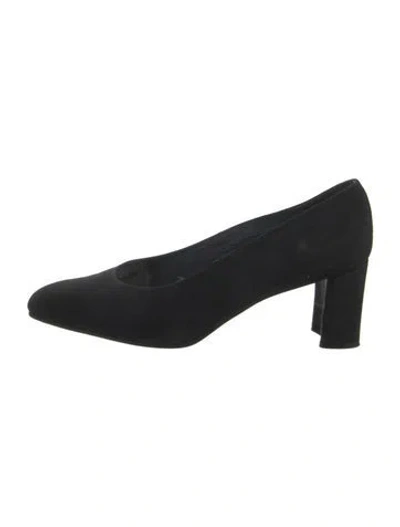 Pre-owned Stuart Weitzman Suede Pumps In Black