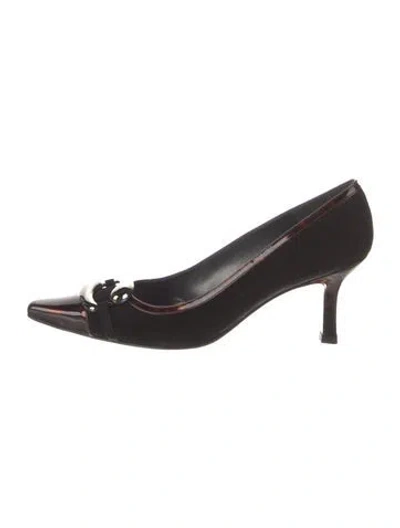 Pre-owned Stuart Weitzman Suede Pumps In Black