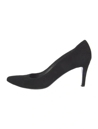 Pre-owned Stuart Weitzman Suede Pumps In Black