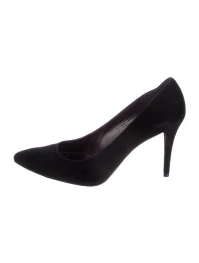 Pre-owned Stuart Weitzman Suede Pumps In Black