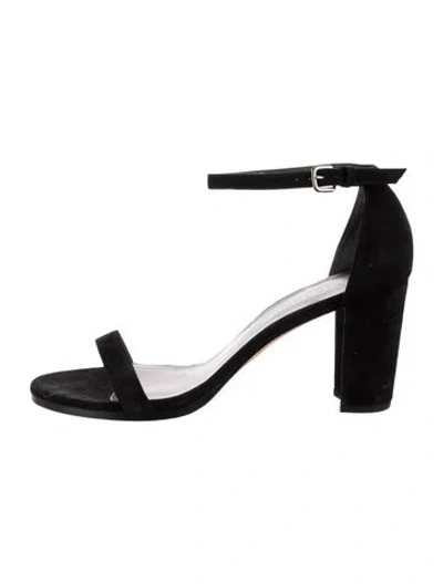 Pre-owned Stuart Weitzman Suede Pumps In Black