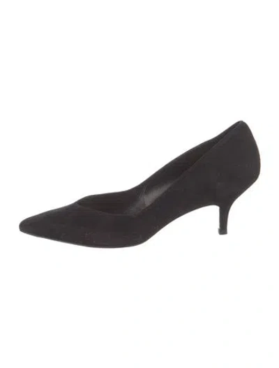 Pre-owned Stuart Weitzman Suede Pumps In Black