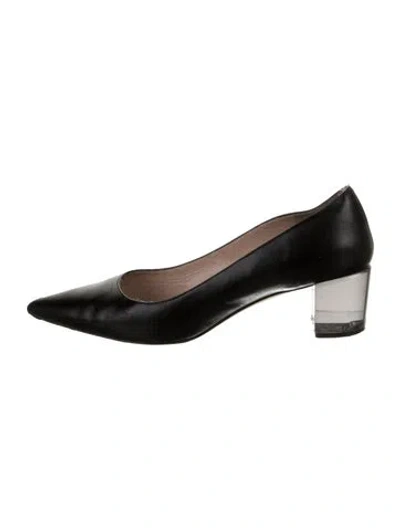 Pre-owned Stuart Weitzman Suede Pumps In Black