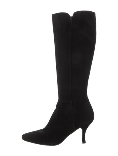 Pre-owned Stuart Weitzman Suede Pumps In Black
