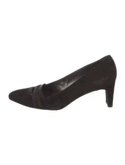 Pre-owned Stuart Weitzman Suede Pumps In Black