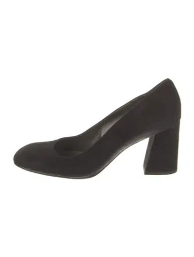 Pre-owned Stuart Weitzman Suede Pumps In Black