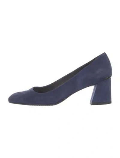 Pre-owned Stuart Weitzman Suede Pumps In Blue