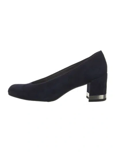 Pre-owned Stuart Weitzman Suede Pumps In Blue
