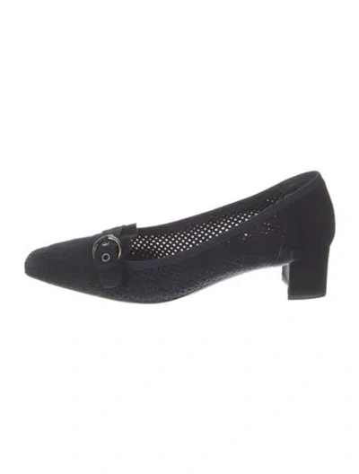 Pre-owned Stuart Weitzman Suede Pumps In Blue