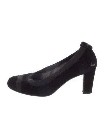 Pre-owned Stuart Weitzman Suede Pumps In Blue