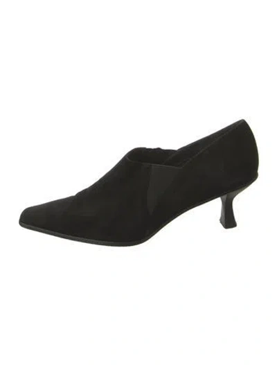 Pre-owned Stuart Weitzman Suede Pumps In Blue