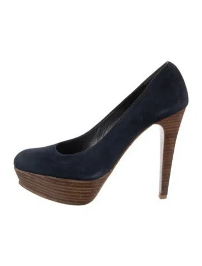 Pre-owned Stuart Weitzman Suede Pumps In Blue