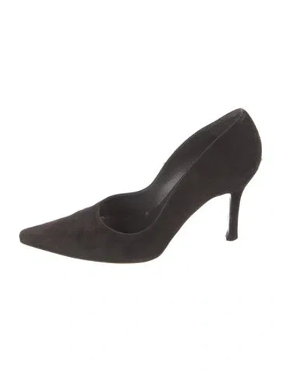 Pre-owned Stuart Weitzman Suede Pumps In Brown