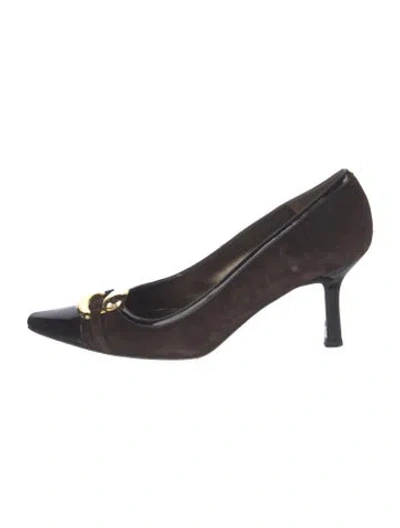 Pre-owned Stuart Weitzman Suede Pumps In Brown