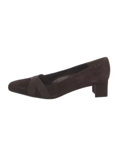 Pre-owned Stuart Weitzman Suede Pumps In Brown